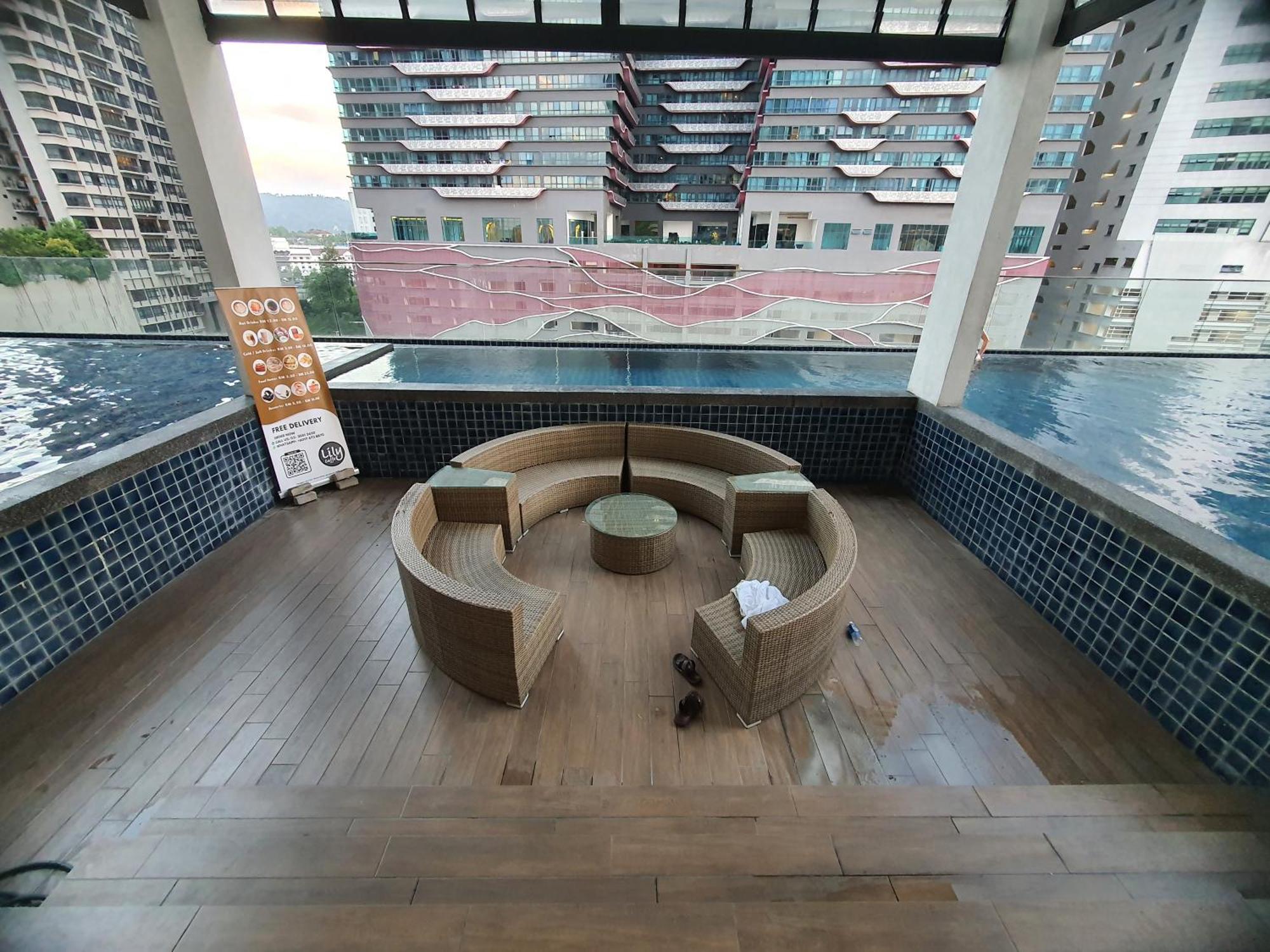 Reizz Residence By Luxury Suites Kuala Lumpur Exterior foto